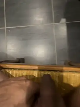 mattexhibe online show from February 27, 8:09 pm