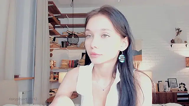 Snapshot of Riskyproject chatting on December 3, 12:16 pm Riskyproject online show from December 3, 12:16 pm