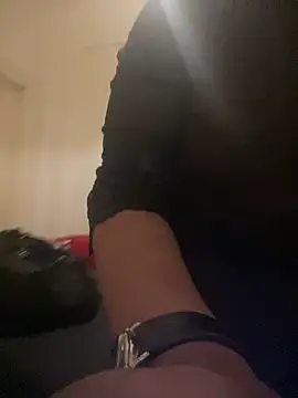 Snapshot of sophiahot_thick chatting on September 24, 4:05 am sophiahot thick online show from September 24, 4:05 am