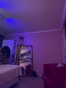 Snapshot of sophiahot_thick chatting on October 19, 4:07 pm sophiahot thick online show from October 19, 4:07 pm