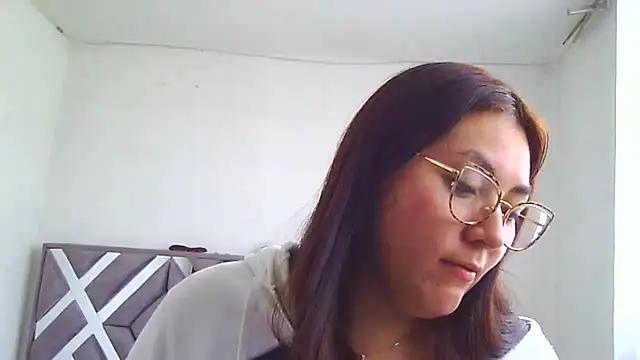 katha steele  online show from January 8, 5:15 pm