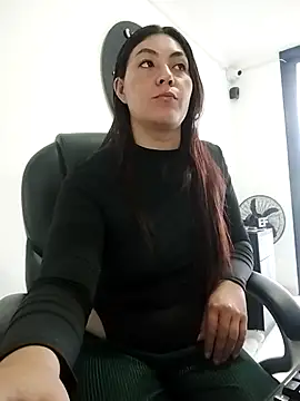 katha steele  online show from April 29, 1:04 pm