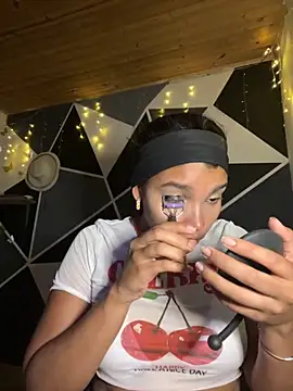 emilyharber online show from October 5, 7:12 pm