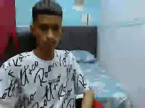 Angelstripboy online show from October 6, 11:13 pm