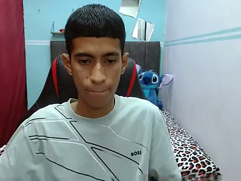 Angelstripboy online show from February 5, 12:59 am