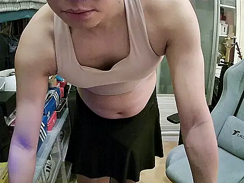 swimsuitloves online show from October 5, 3:10 pm