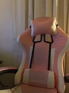 LittleBabyCat22 online show from November 6, 4:35 am