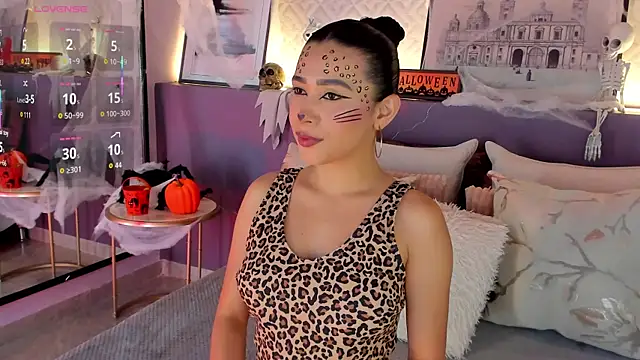 Snapshot of susan_cute198 chatting on November 1, 12:07 pm susan cute198 online show from November 1, 12:07 pm