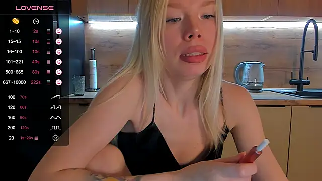 Olivia Bells online show from May 17, 9:22 pm