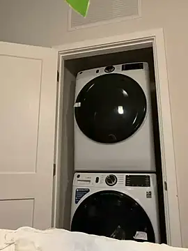 Iceblanca online show from March 26, 2:00 pm