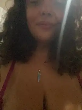 -Marivalda- online show from February 18, 10:39 pm