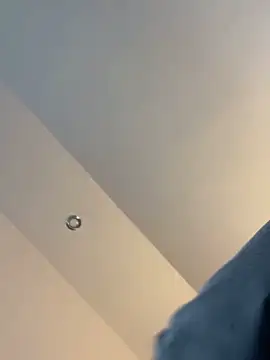 vanjbi45 online show from December 19, 10:02 am