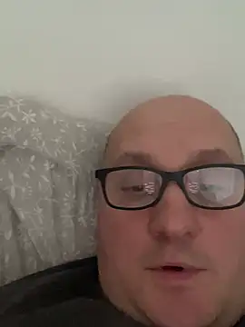 vanjbi45 online show from February 13, 4:17 pm