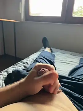 vanjbi45 online show from October 21, 7:53 am