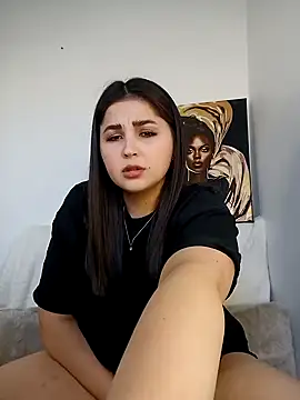 Snapshot of Talla_a chatting on February 27, 10:59 am Talla a online show from February 27, 10:59 am