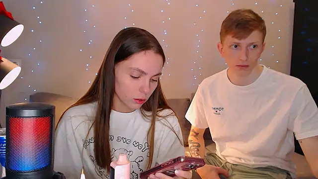 Snapshot of juliaanddima chatting on January 26, 10:35 pm juliaanddima online show from January 26, 10:35 pm