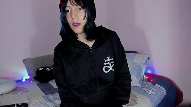 Room312  online show from January 8, 1:19 am