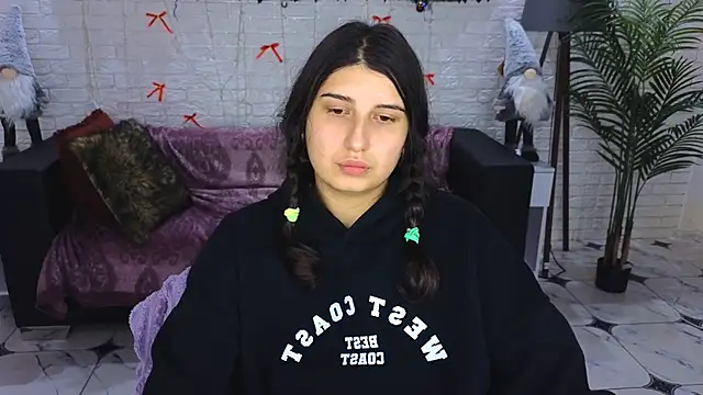 Snapshot of Linda_EX chatting on December 14, 11:50 am Linda EX online show from December 14, 11:50 am