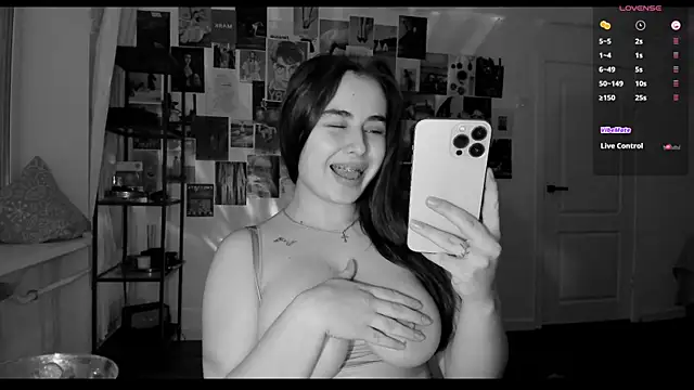 Tenderalise online show from December 14, 6:09 pm