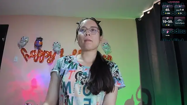 Snapshot of shantalc3rezo chatting on October 26, 9:42 pm shantalc3rezo online show from October 26, 9:42 pm