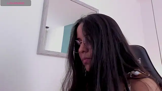 lucy blue28 online show from April 14, 12:55 pm