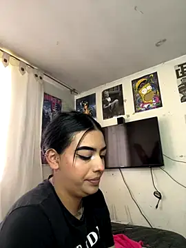 Snapshot of eva_six chatting on October 15, 3:23 pm eva six online show from October 15, 3:23 pm