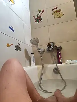 Mariajuan4xh online show from March 3, 11:43 pm