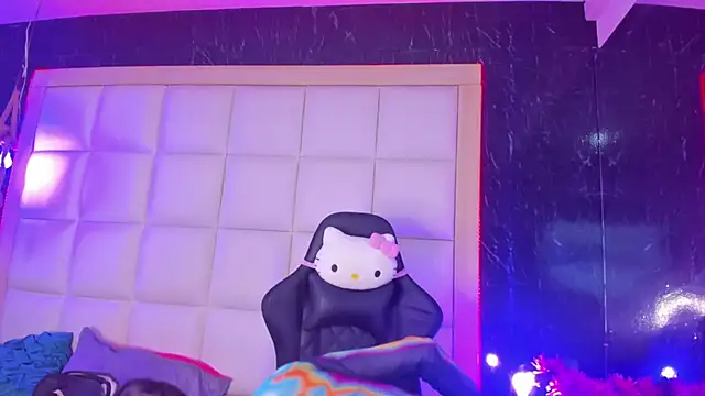 Snapshot of GeorginaCute_ chatting on March 5, 7:06 pm GeorginaCute online show from March 5, 7:06 pm