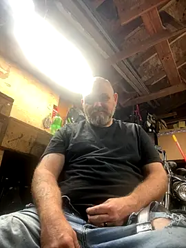 Snapshot of mrscum4u chatting on September 27, 7:08 pm mrscum4u online show from September 27, 7:08 pm