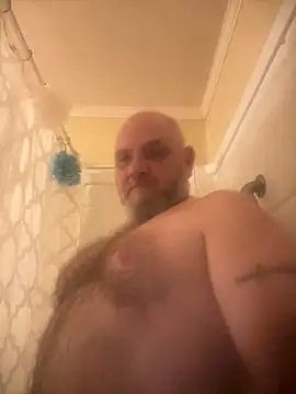 Snapshot of mrscum4u chatting on October 22, 1:06 am mrscum4u online show from October 22, 1:06 am