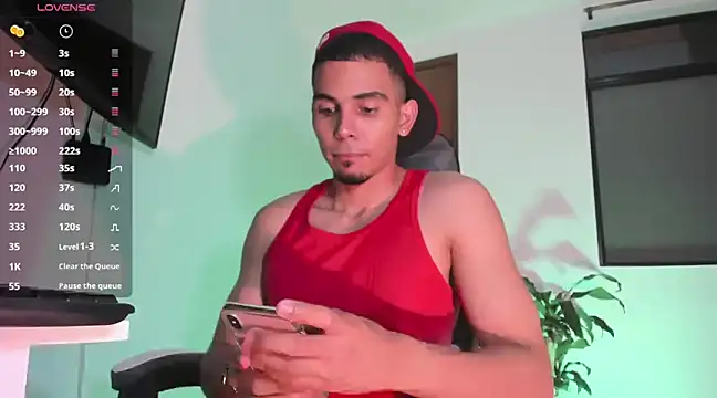 Snapshot of joss_111 chatting on March 1, 3:21 am joss 111 online show from March 1, 3:21 am