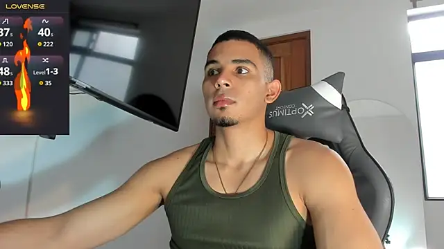 Snapshot of joss_111 chatting on September 12, 11:54 am joss 111 online show from September 12, 11:54 am