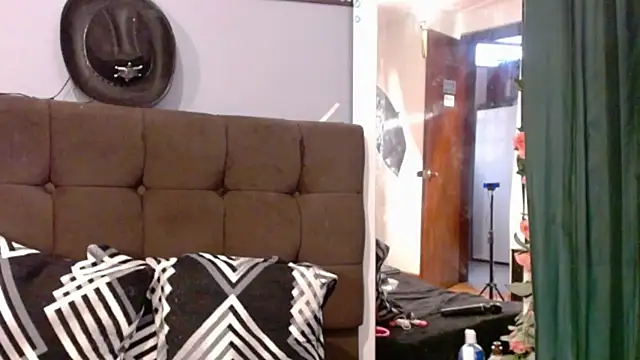 Snapshot of RubyWatson50 chatting on May 28, 9:34 pm RubyWatson50 online show from May 28, 9:34 pm