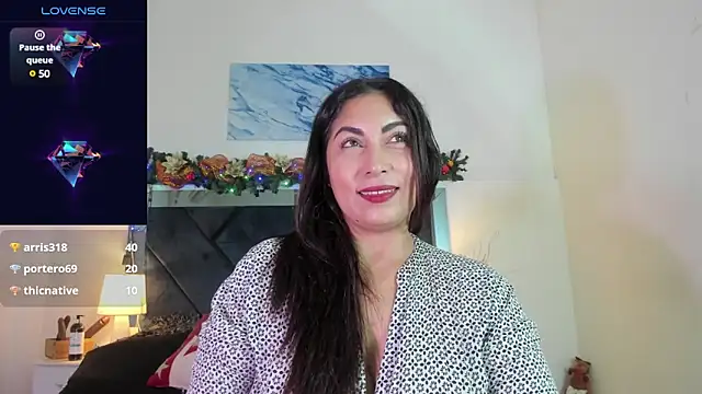 Snapshot of Lauralove_69 chatting on December 26, 10:41 pm Lauralove 69 online show from December 26, 10:41 pm