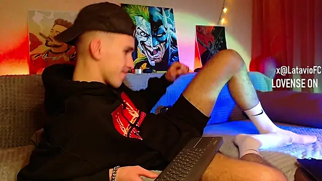 Midnighter  online show from January 28, 9:40 pm