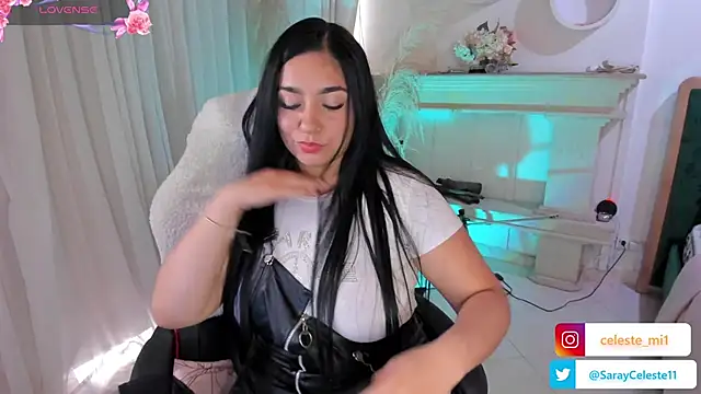 Snapshot of scarlet_miller1 chatting on February 9, 8:24 pm scarlet miller1 online show from February 9, 8:24 pm