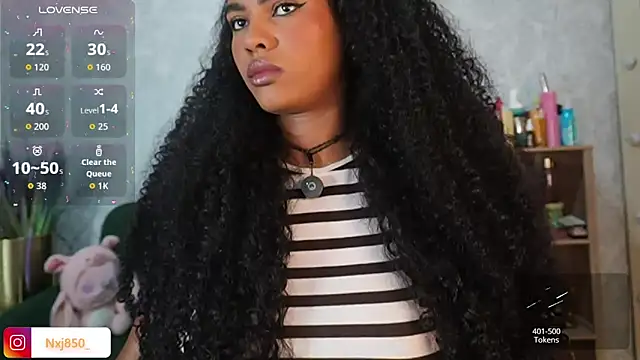 HOTBLACKANDWHITE2 online show from December 22, 3:14 am