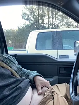 Snapshot of Themechanic420 chatting on January 22, 2:03 pm Themechanic420 online show from January 22, 2:03 pm