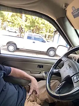 Snapshot of Themechanic420 chatting on November 12, 9:03 pm Themechanic420 online show from November 12, 9:03 pm