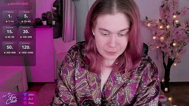 Snapshot of Nancy_Sun_ chatting on December 11, 5:48 pm Nancy Sun online show from December 11, 5:48 pm