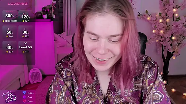 Snapshot of Nancy_Sun_ chatting on December 12, 11:07 am Nancy Sun online show from December 12, 11:07 am