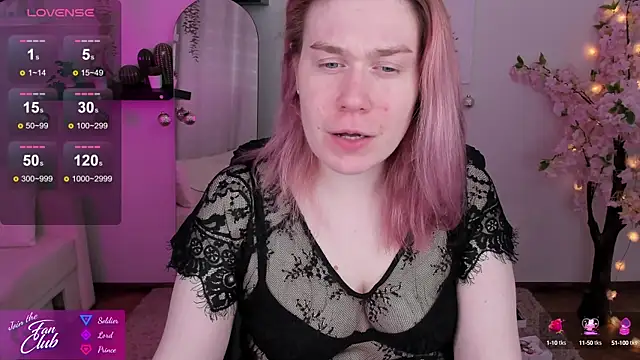 Snapshot of Nancy_Sun_ chatting on December 18, 11:13 am Nancy Sun online show from December 18, 11:13 am