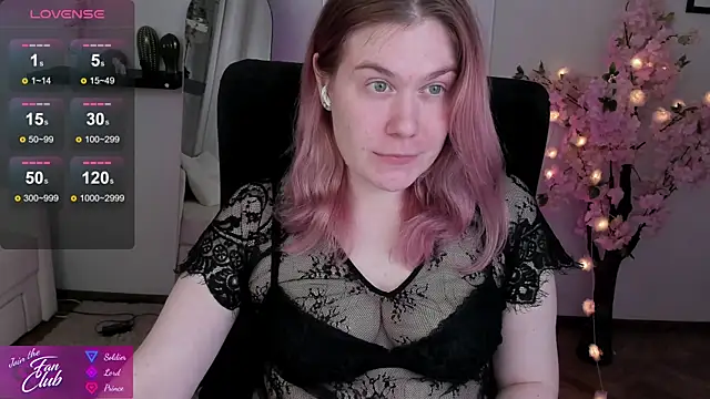 Snapshot of Nancy_Sun_ chatting on February 3, 7:10 pm Nancy Sun online show from February 3, 7:10 pm