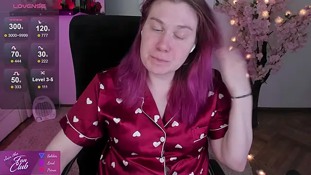 Snapshot of Nancy_Sun_ chatting on February 13, 6:59 pm Nancy Sun online show from February 13, 6:59 pm