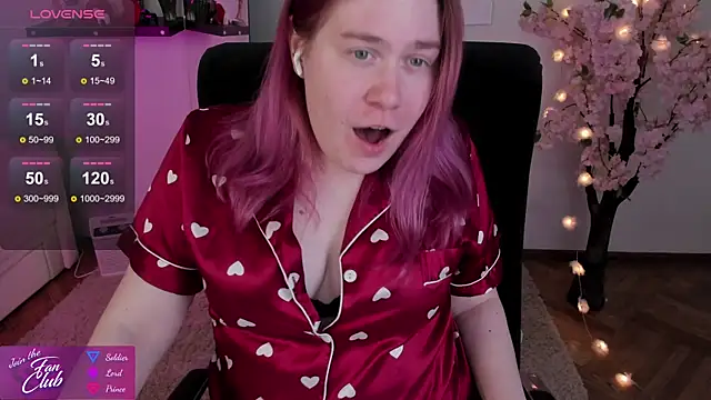 Snapshot of Nancy_Sun_ chatting on February 19, 3:05 pm Nancy Sun online show from February 19, 3:05 pm