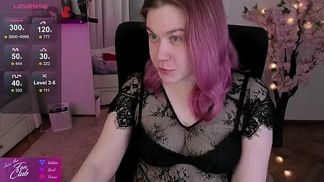 Snapshot of Nancy_Sun_ chatting on February 20, 6:13 pm Nancy Sun online show from February 20, 6:13 pm