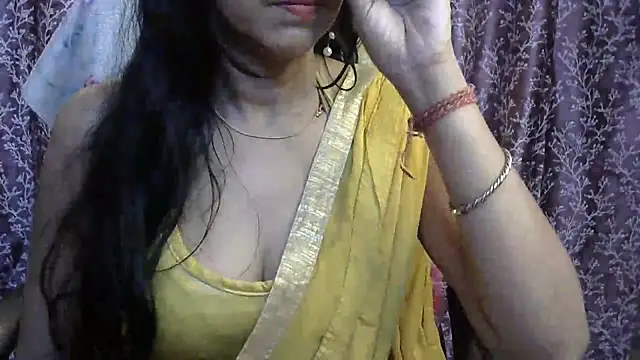 Snapshot of iam-moni2 chatting on February 28, 2:31 am iam-moni2 online show from February 28, 2:31 am