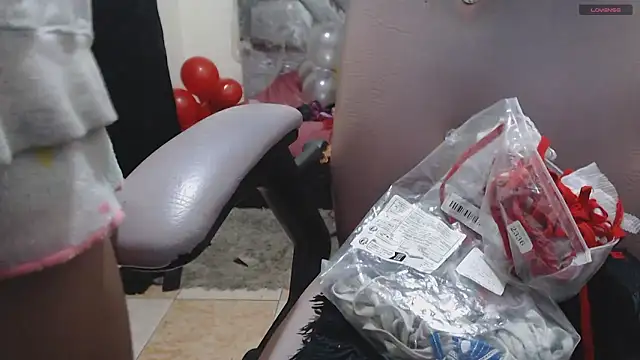 Snapshot of toxxxic_cams chatting on June 7, 5:11 am toxxxic cams online show from June 7, 5:11 am