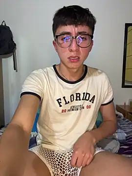CamiRojas boy online show from June 20, 3:53 am