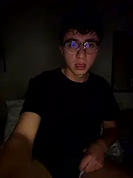 CamiRojas boy online show from August 3, 3:49 am